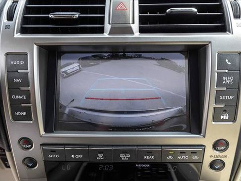 Used 2021 Lexus GX 460 Premium w/ Accessory Package AWD/4WD image 18