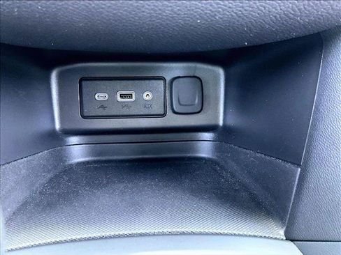 Used 2024 Chevrolet Equinox RS FWD image 24
