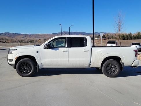 New 2026 Nissan Frontier SV image 2