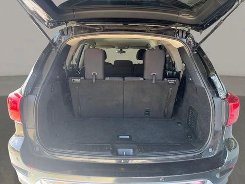 Used 2019 Nissan Pathfinder S image 14
