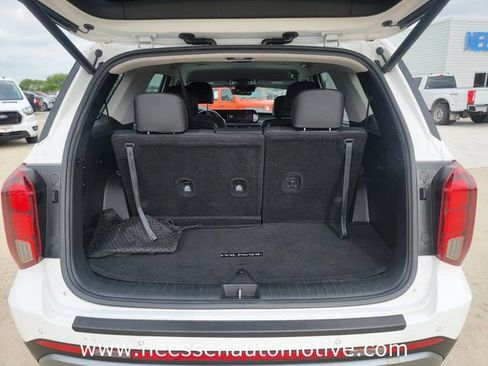 Used 2023 Hyundai Palisade SEL FWD image 30