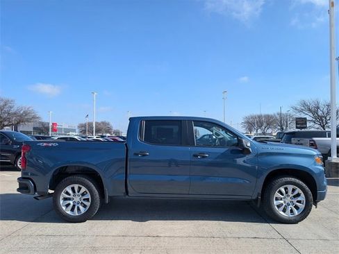 Certified 2024 Chevrolet Silverado 1500 Custom image 3