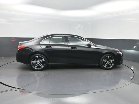 Used 2020 Mercedes-Benz A 220 image 32
