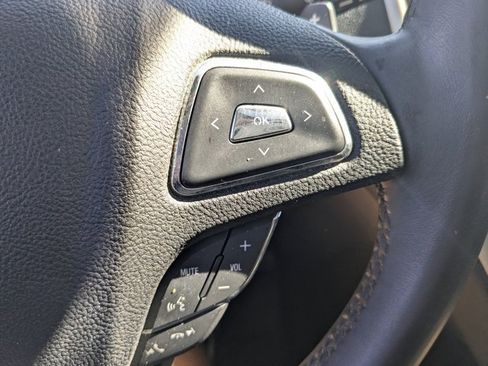 Used 2017 Lincoln MKC Reserve image 28