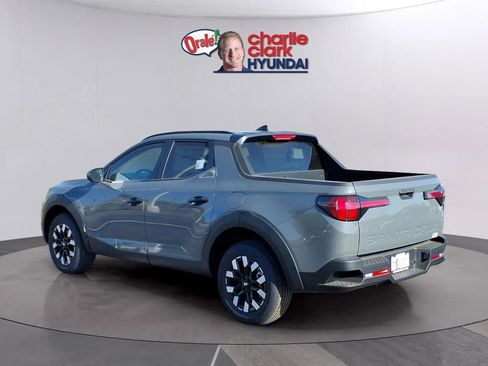 New 2026 Hyundai Santa Cruz SEL FWD image 3
