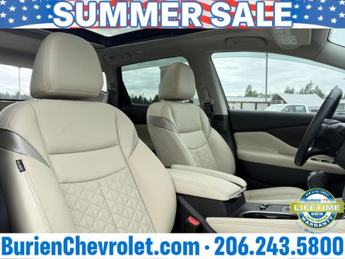 Used 2024 Nissan Murano Platinum w/ Cargo Package AWD/4WD image 21