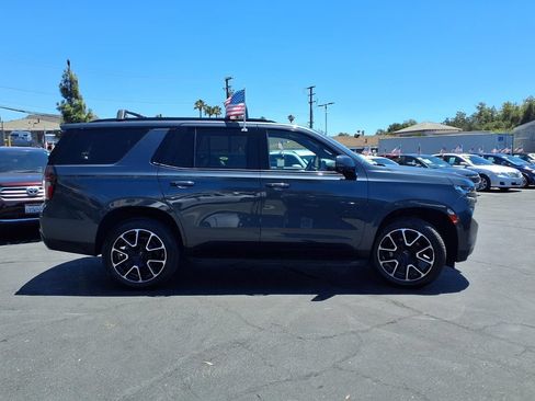 Used 2021 Chevrolet Tahoe RST w/ Luxury Package RWD image 3