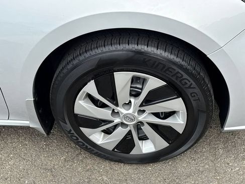 Used 2024 Nissan Altima 2.5 S FWD image 7