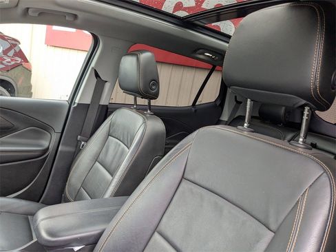 Used 2019 GMC Terrain SLT w/ Preferred Package image 21