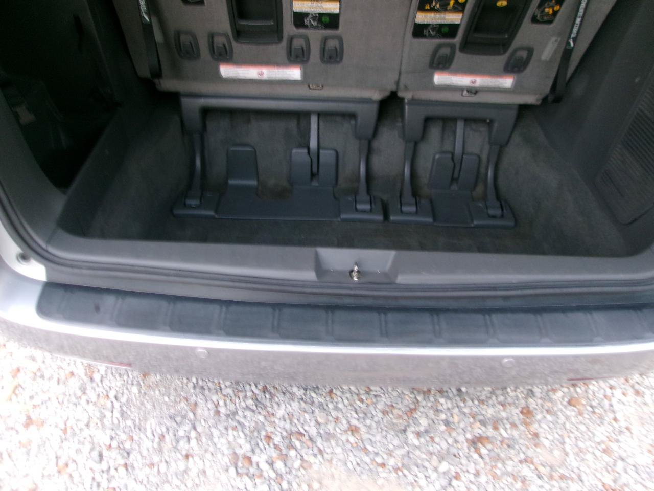 Used 2016 Toyota Sienna XLE Premium FWD image 23