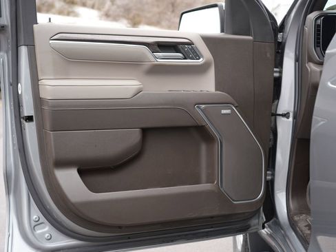 Used 2023 Chevrolet Silverado 1500 LTZ w/ LTZ Premium Package image 15