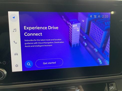 Used 2025 Toyota Camry SE image 32