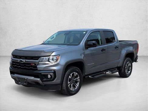 Used 2021 Chevrolet Colorado Z71 w/ Safety Package AWD/4WD image 4