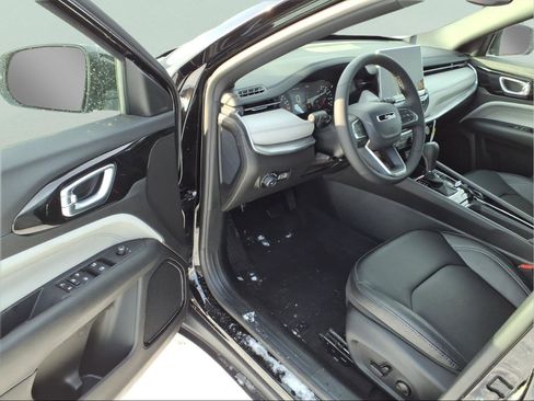 New 2026 Jeep Compass Limited AWD/4WD image 10