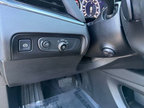 Used 2020 Buick Enclave Avenir w/ Avenir Technology Package image 20