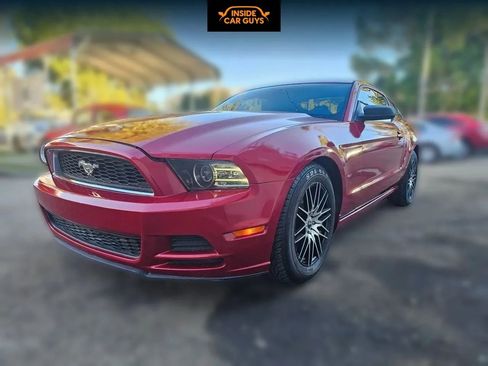 Used 2013 Ford Mustang Coupe image 1