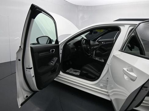 Used 2024 Honda Civic Sport image 16