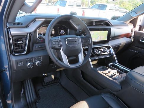 New 2026 GMC Sierra 2500 Denali w/ Denali Reserve Package image 16