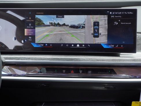 New 2025 BMW 740i w/ Executive Package image 6