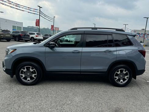 Used 2022 Honda Passport TrailSport image 4