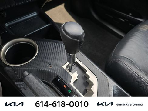 Used 2015 Toyota RAV4 XLE FWD image 25