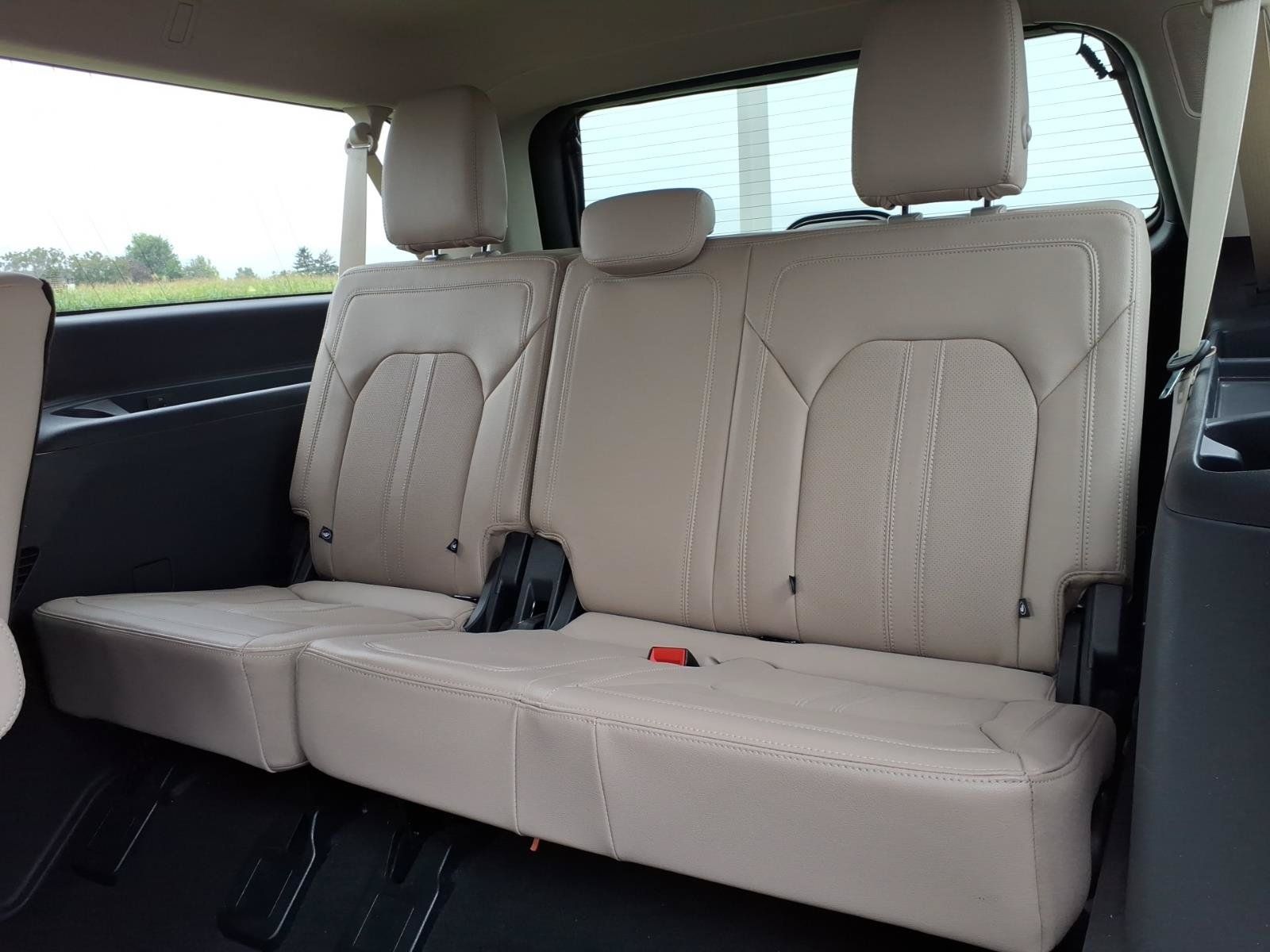 Used 2024 Ford Expedition Max Limited AWD/4WD image 15