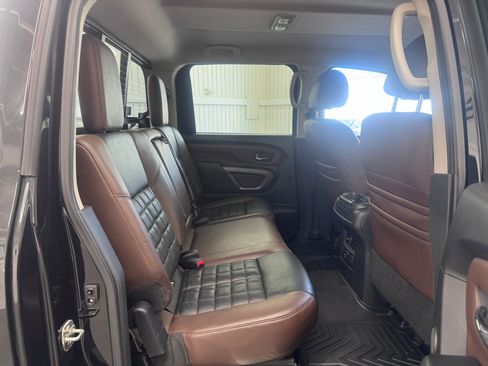 Used 2017 Nissan Titan Platinum Reserve AWD/4WD image 10
