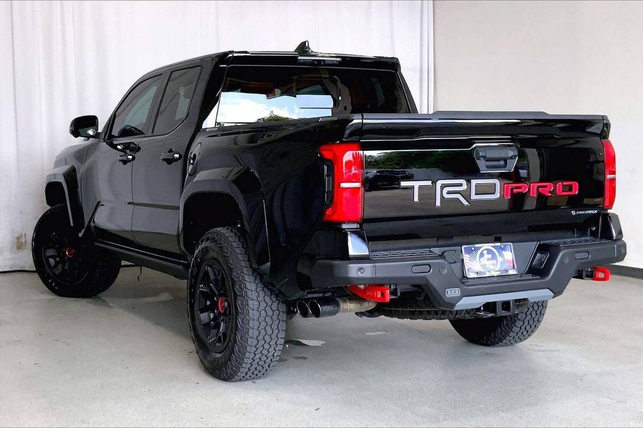 Used 2026 Toyota Tacoma TRD Pro AWD/4WD image 10
