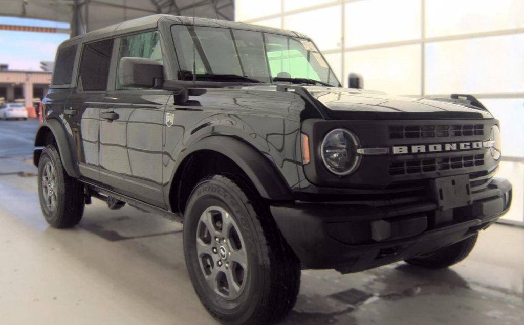 Used 2025 Ford Bronco Big Bend AWD/4WD image 4