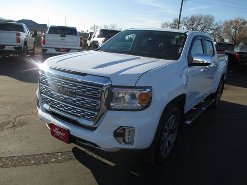 Certified 2021 GMC Canyon Denali image 11