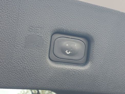 Certified 2022 Lincoln Nautilus Reserve AWD/4WD image 32