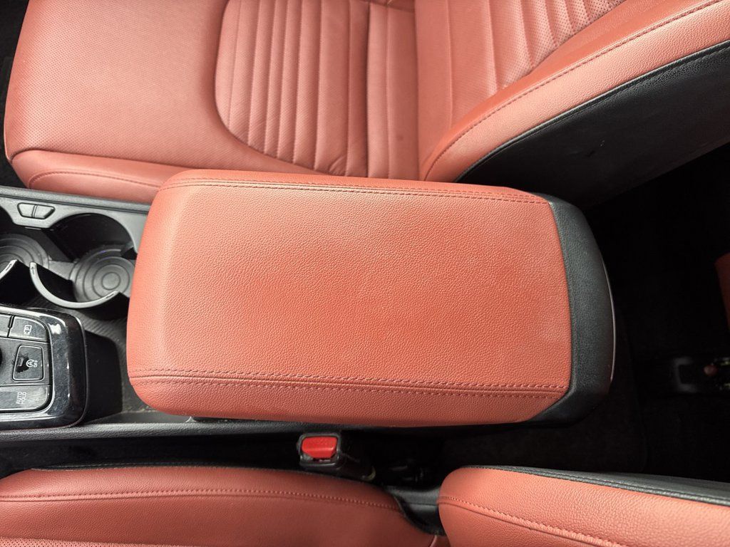 Used 2025 Kia Sportage SX FWD image 24