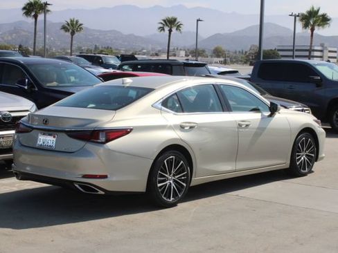 Certified 2024 Lexus ES 350 w/ Premium Package FWD image 21
