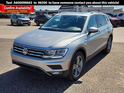 Used 2020 Volkswagen Tiguan S image 1