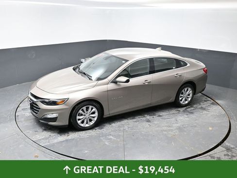Used 2025 Chevrolet Malibu LT image 46