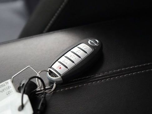 Used 2023 Nissan Altima 2.5 SV image 36