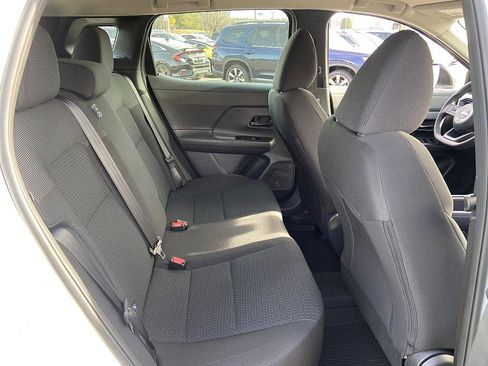 New 2026 Nissan Kicks S image 18