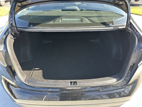 Certified 2024 Toyota Corolla LE image 31