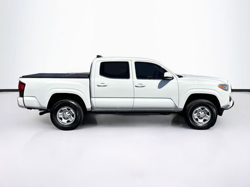 Used 2023 Toyota Tacoma SR image 4