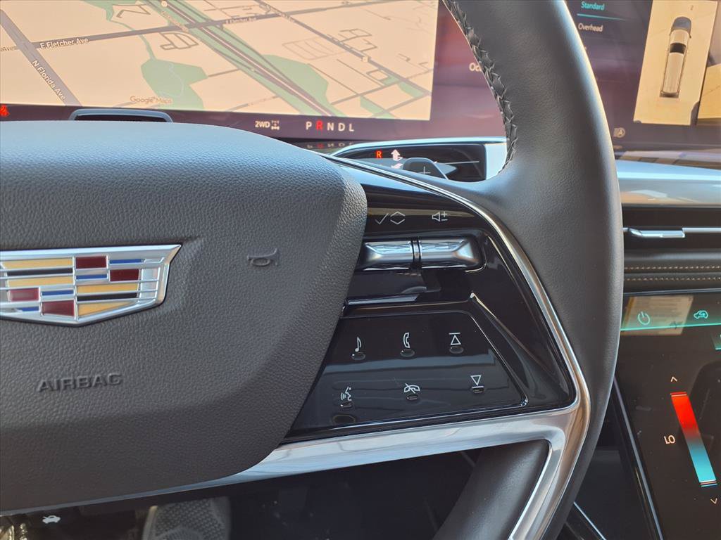 Certified 2025 Cadillac Escalade Premium Luxury w/ Touring Package AWD/4WD image 22