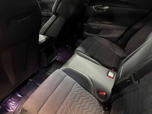New 2026 Audi S e-tron GT Premium Plus AWD/4WD image 11