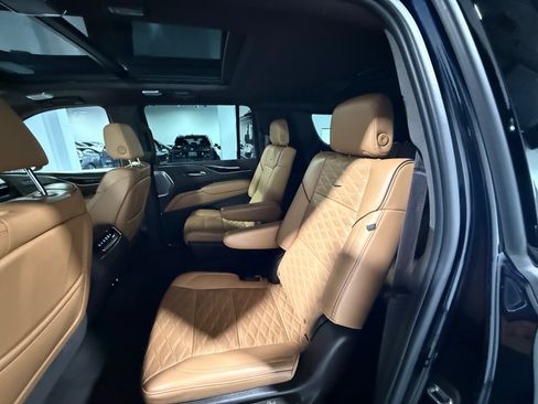 Used 2022 Cadillac Escalade ESV Sport w/ Touring Package AWD/4WD image 52