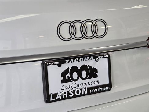 Used 2025 Audi Q7 3.0T Premium Plus AWD/4WD image 14