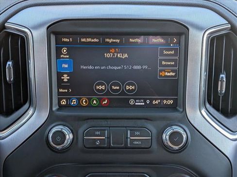 Used 2021 GMC Sierra 1500 SLT image 12