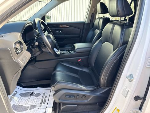 Used 2023 Honda Pilot EX-L image 16