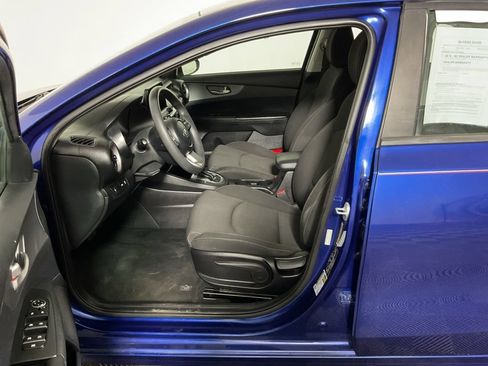 Used 2021 Kia Forte LXS FWD image 20