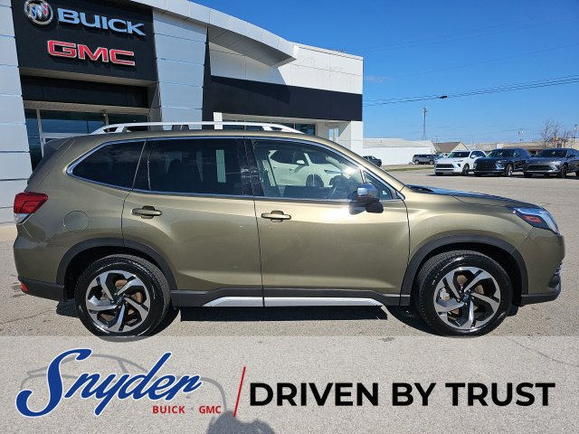 Used 2023 Subaru Forester Touring w/ Popular Package #2 AWD/4WD image 8