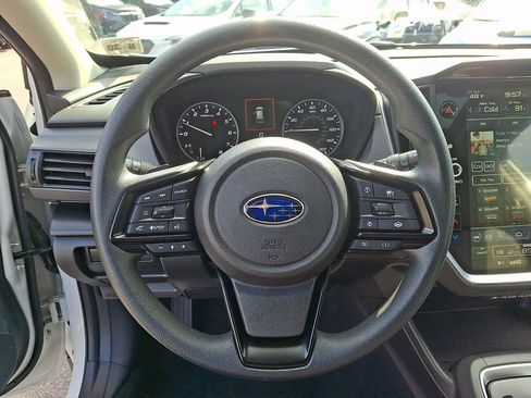 Used 2025 Subaru Crosstrek 2.0i Premium image 20