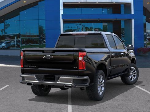 New 2026 Chevrolet Silverado 1500 LTZ w/ LTZ Premium Package AWD/4WD image 31