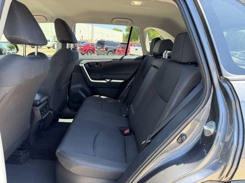 Used 2025 Toyota RAV4 LE AWD/4WD image 25
